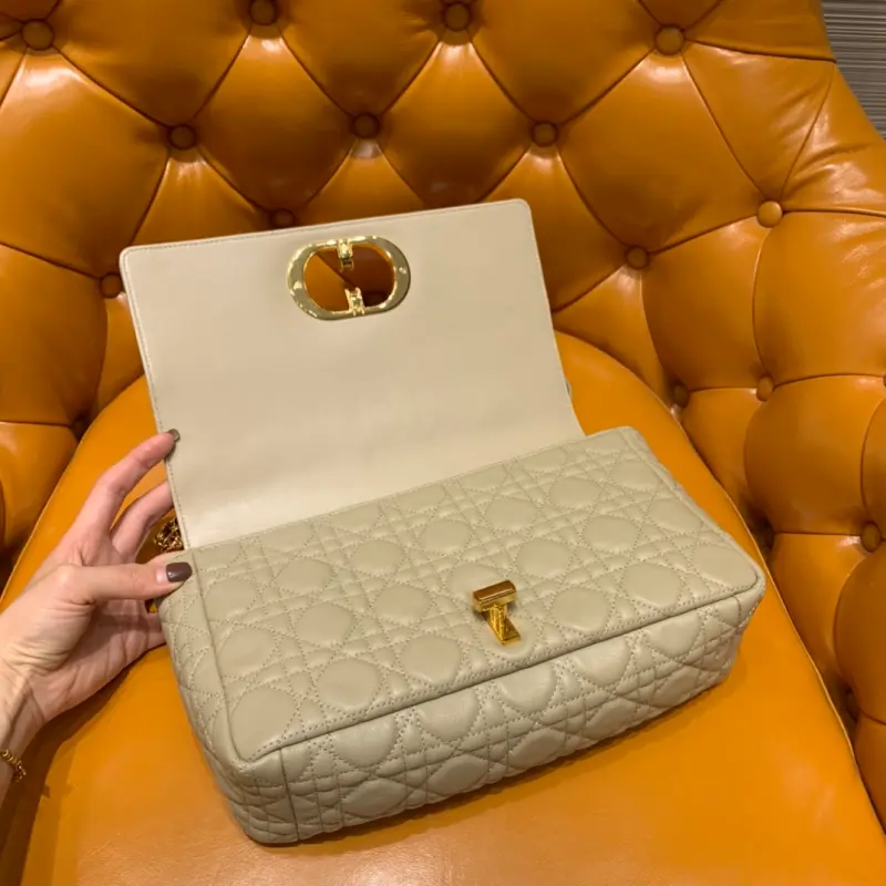 ML126 High Quality Bags - Image 5