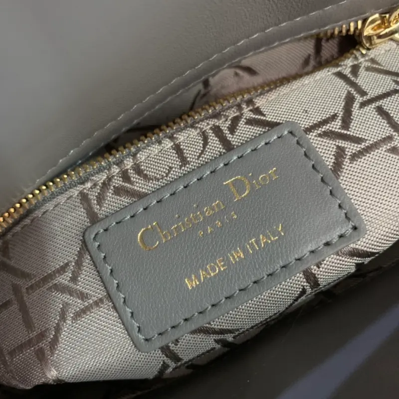 ML83 High Quality Bags - Image 7