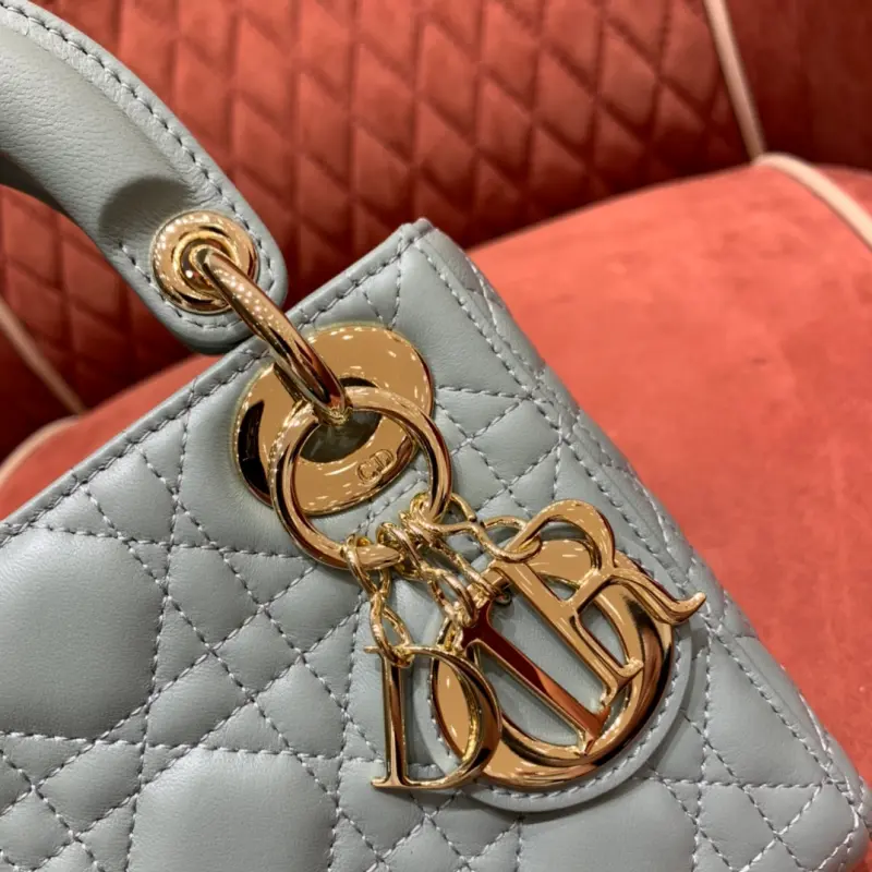 ML77 High Quality Bags - Image 7