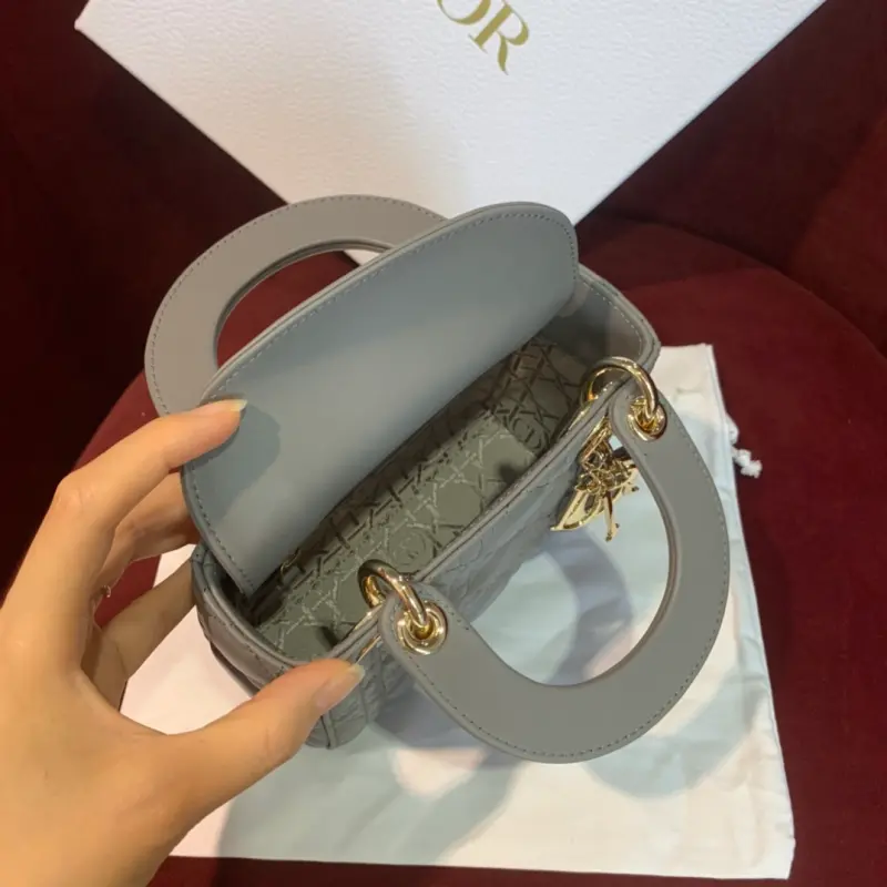 ML74 High Quality Bags - Image 7