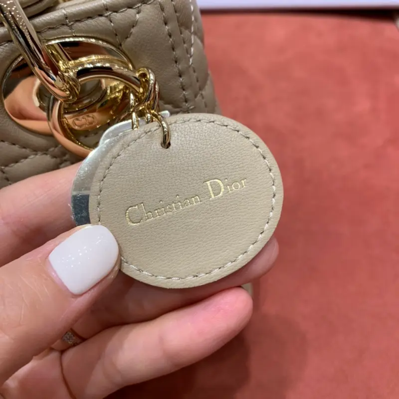 ML70 High Quality Bags - Image 7