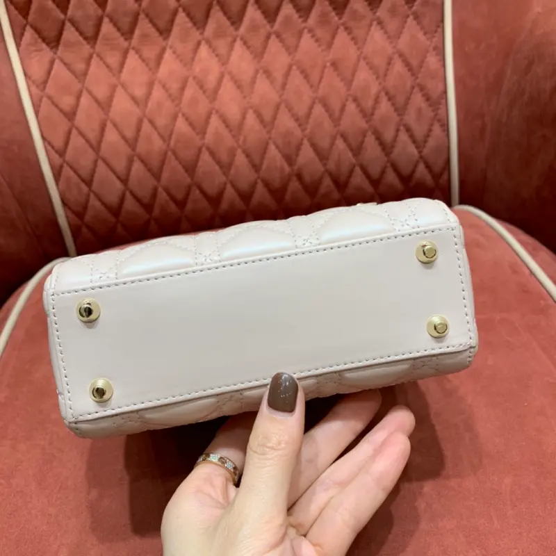 ML69 High Quality Bags - Image 8