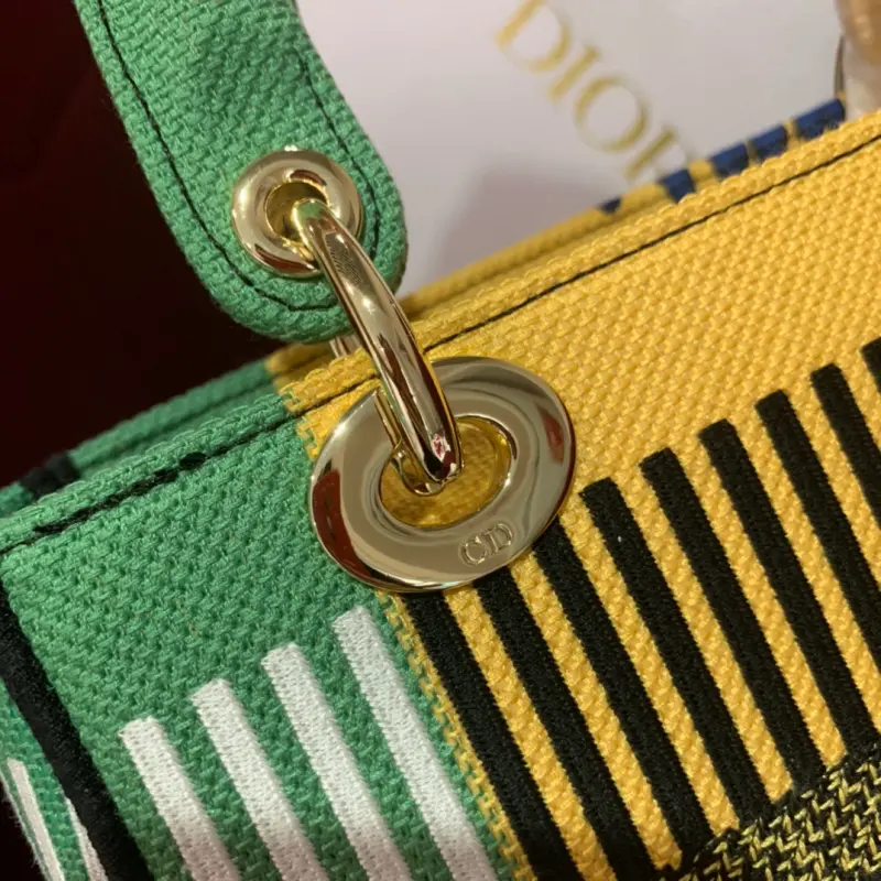 ML51 High Quality Bags - Image 7