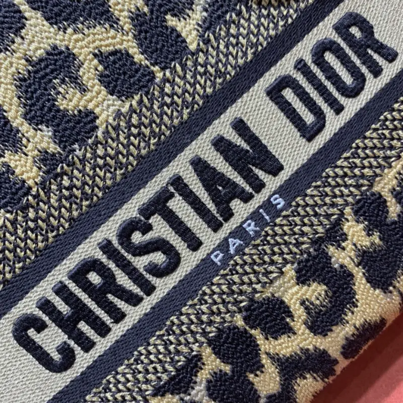 ML22 High Quality Bags - Image 7