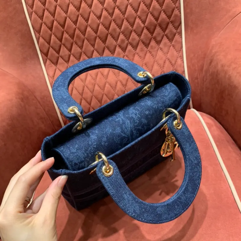 ML19 High Quality Bags - Image 7