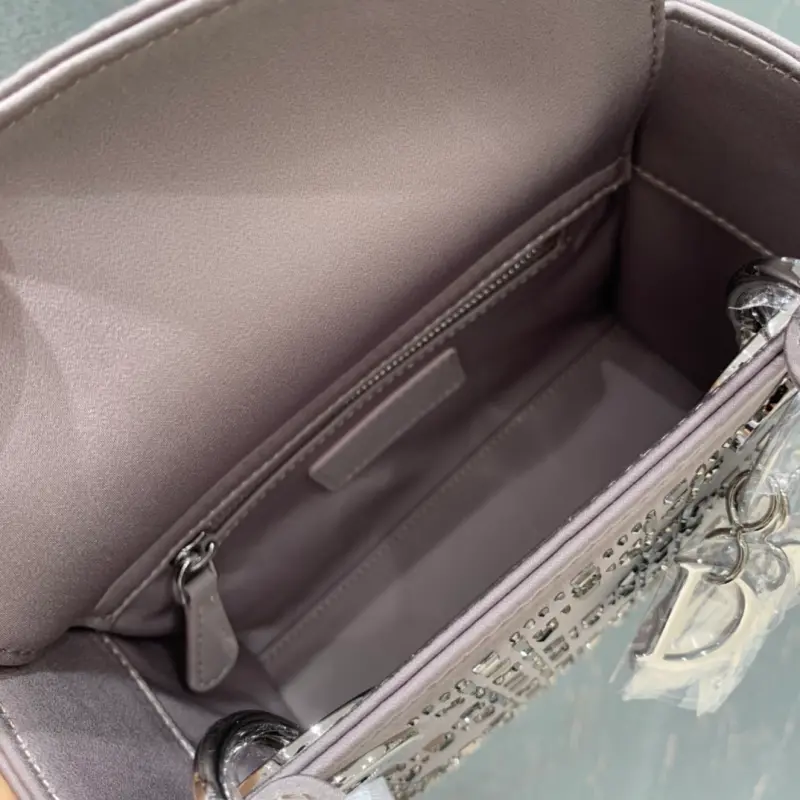 ML314 1 High Quality Bags - Image 6