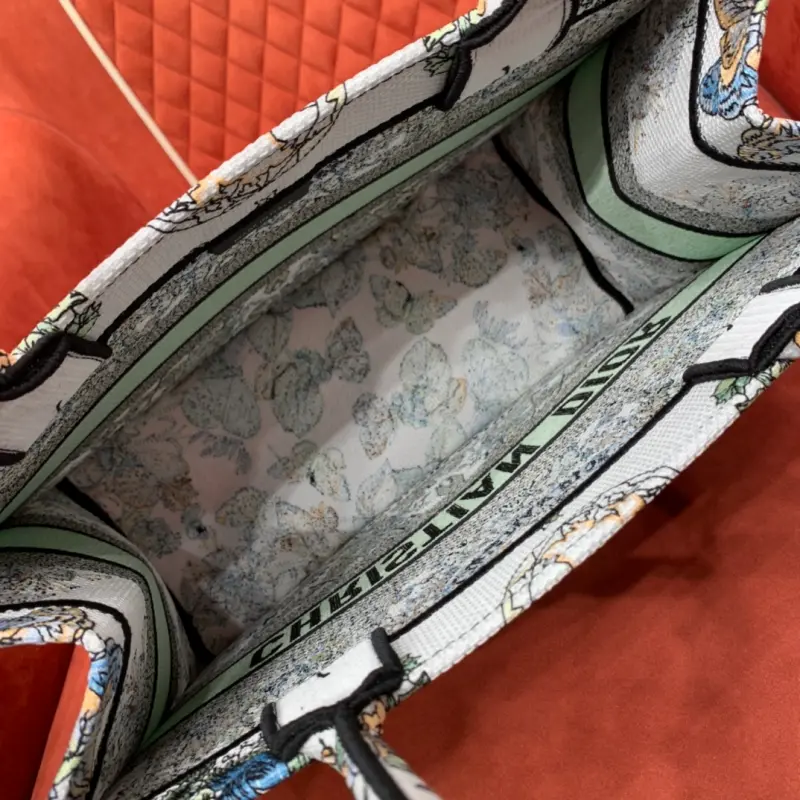 ML151 2 High Quality Bags - Image 6