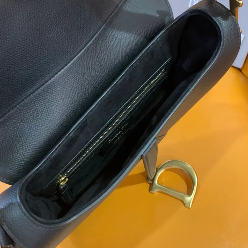 ML60 High Quality Bags - Image 7