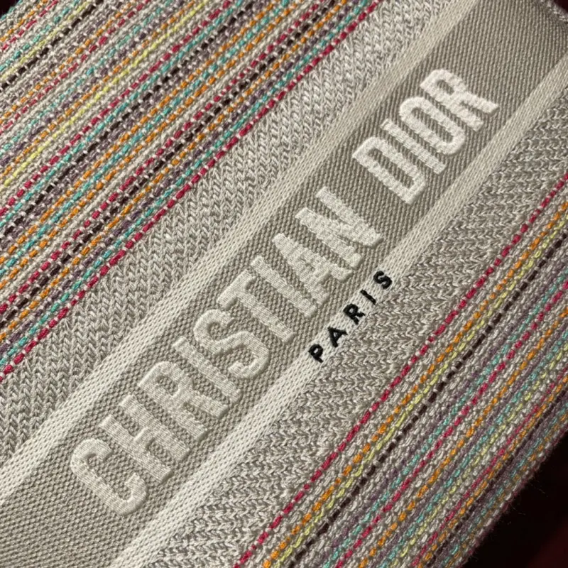 ML36 High Quality Bags - Image 7