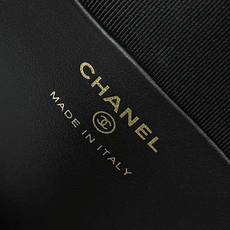 24B Chain Link Lunch Box Bag CM 1 High Quality Bags - Image 8