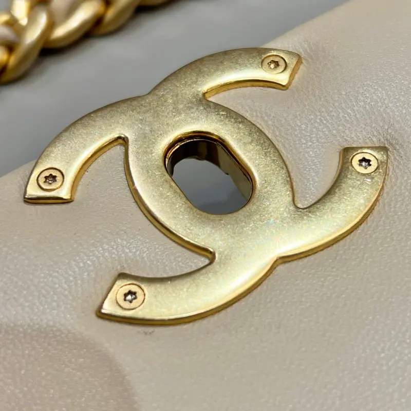 19BAG Medium 30cm CM 3 High Quality Bags - Image 7