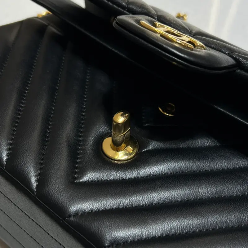 Medium 25cm Sheepskin CM 8 High Quality Bags - Image 7