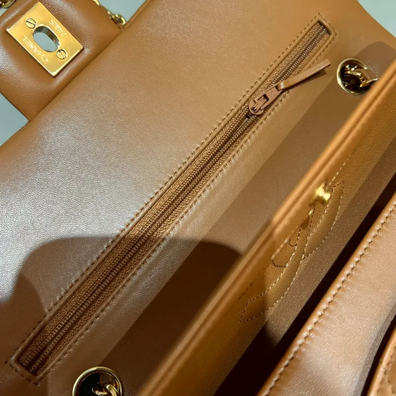 Medium 25cm Sheepskin CM 14 High Quality Bags - Image 7