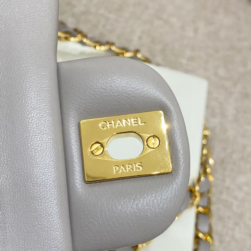 Medium 25cm Sheepskin CM 19 High Quality Bags - Image 7