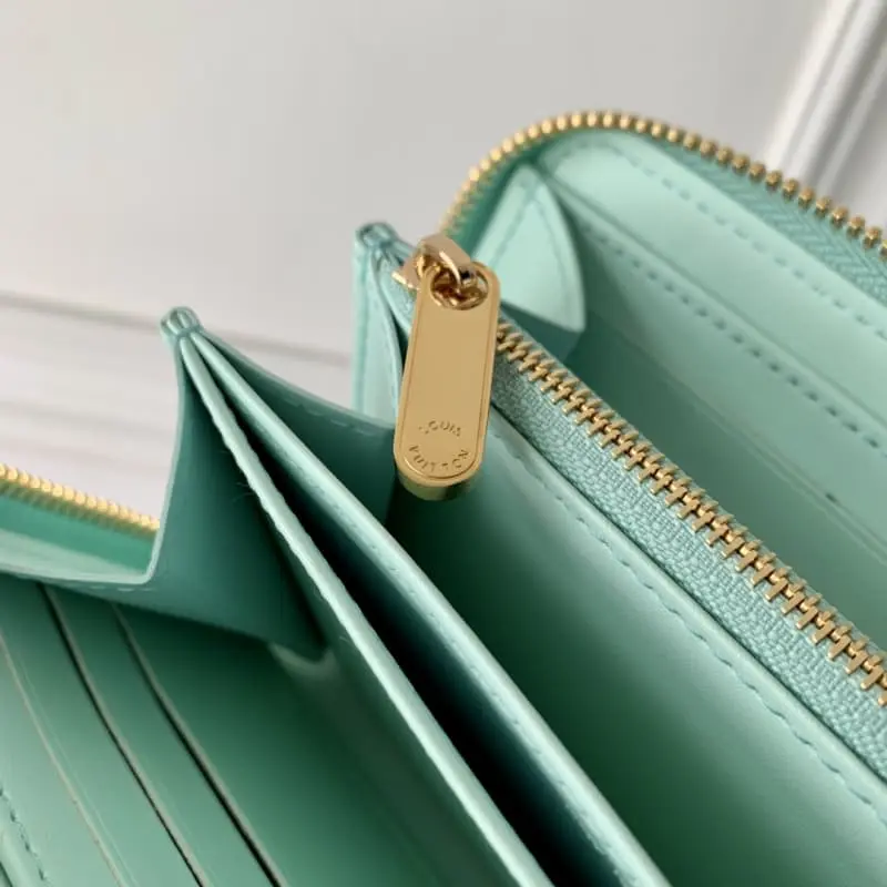 M61867 Lake Blue HH149 19.5*10.5*2.5cm High Quality Bags - Image 7