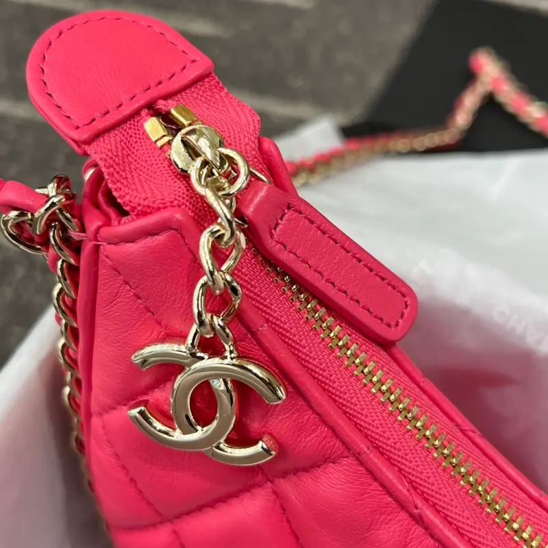 23p Crescent Large Bag High Quality Bags - Image 4