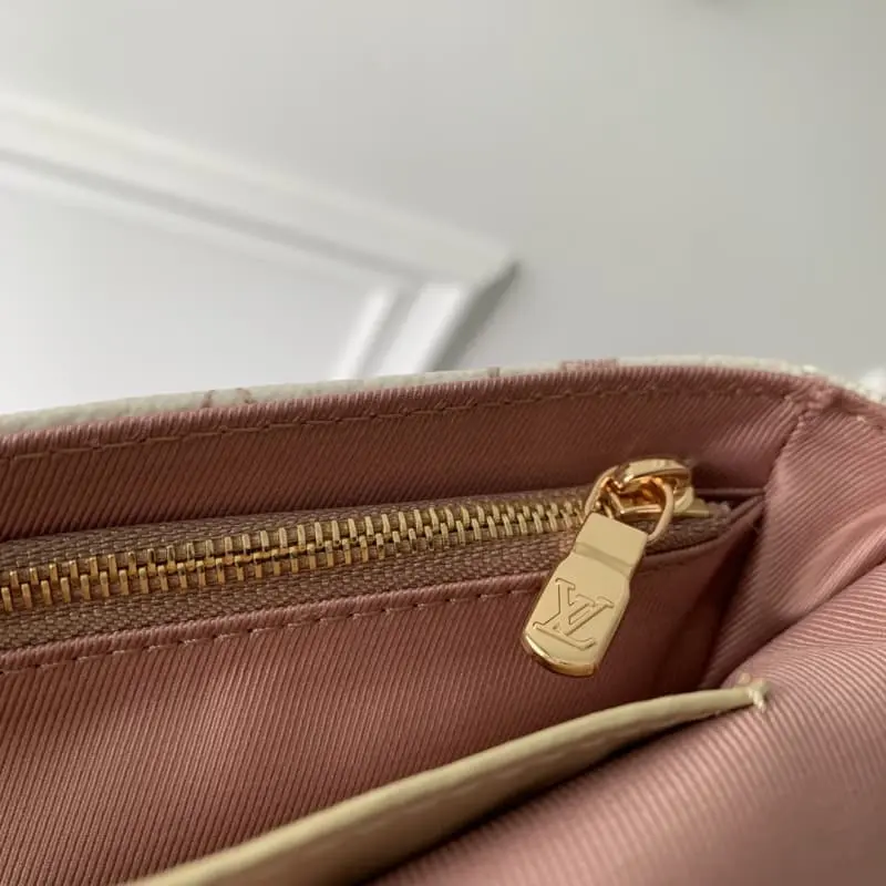 M81911 HH25 23.5x12x4.3cm High Quality Bags - Image 6