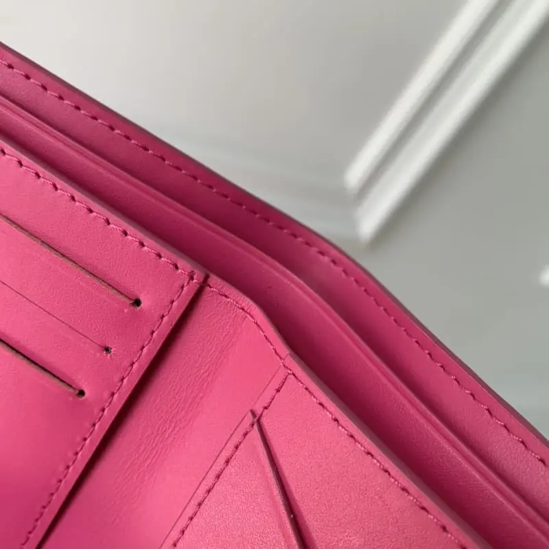 M69037 S3 11.5x9x1.5cm High Quality Bags - Image 7