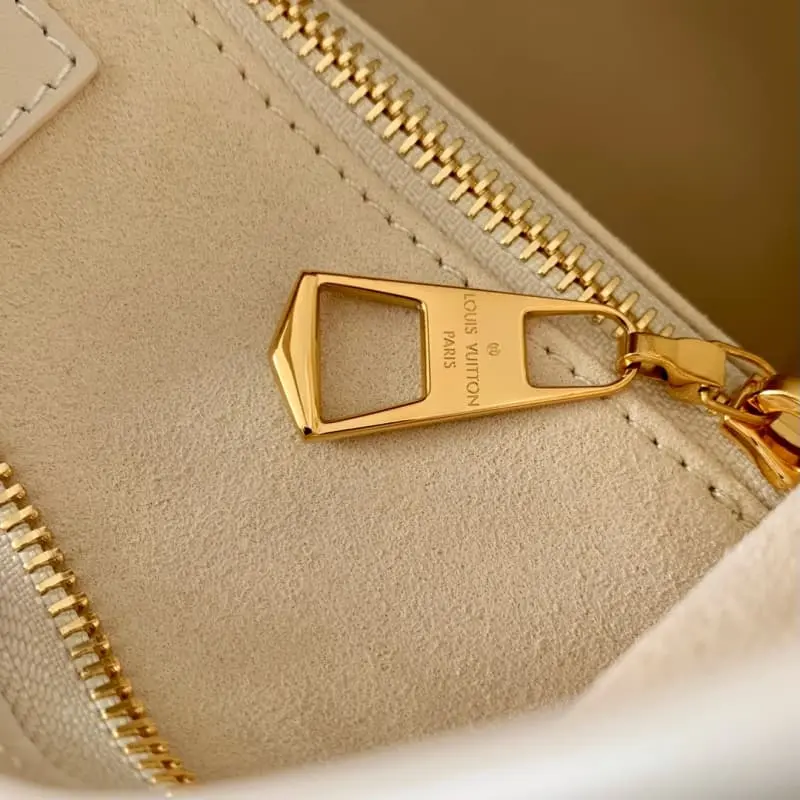 M24652 HH46 29.5x24x12cm High Quality Bags - Image 7