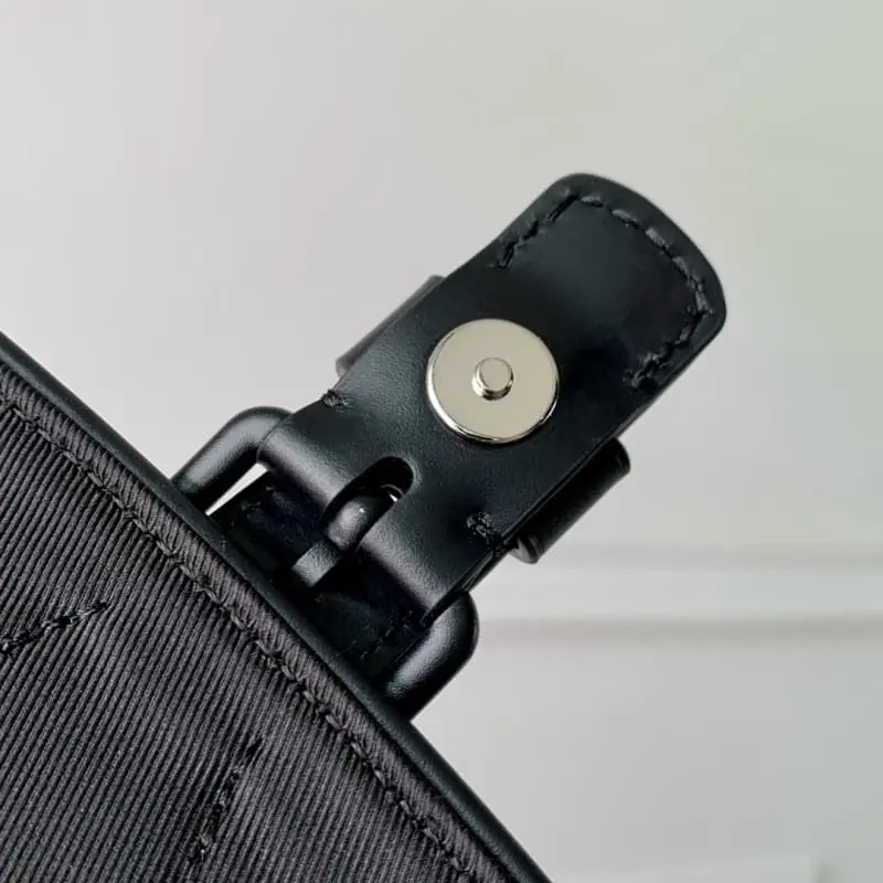 M47060 20x17x7cm High Quality Bags - Image 7