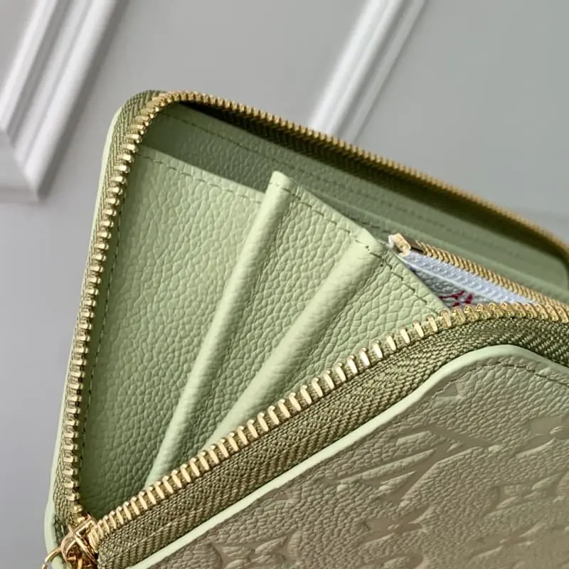 M13618 Green 19.5x10.5x2.5cm High Quality Bags - Image 6