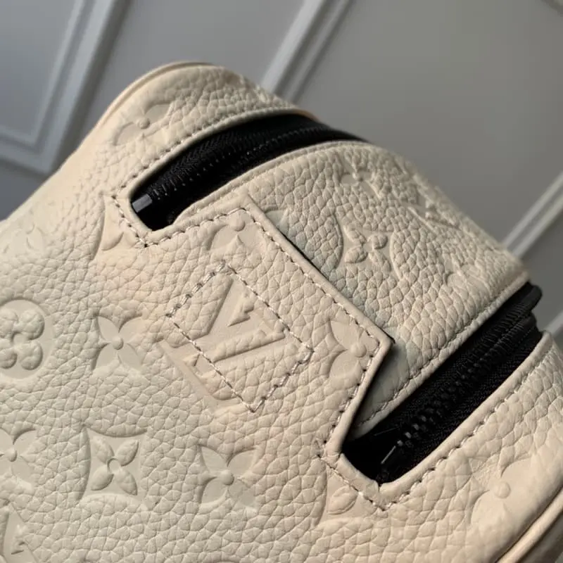 M82576 Leather S6 28x15x16.5cm High Quality Bags - Image 6