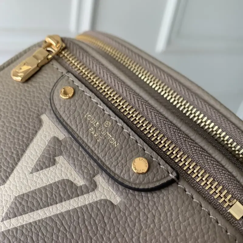 M82208 Grey silk screen 17x12x9.5cm High Quality Bags - Image 6