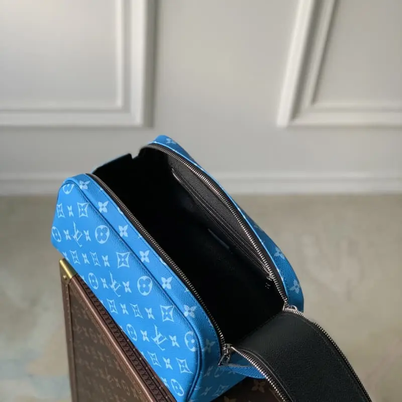 M31037 Blue 28x16x13cm High Quality Bags - Image 6