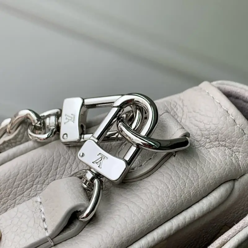 M14225 12x4.3x23.5cm High Quality Bags - Image 6