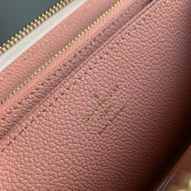 M69794 S1 19x10.5x2.5cm High Quality Bags - Image 6