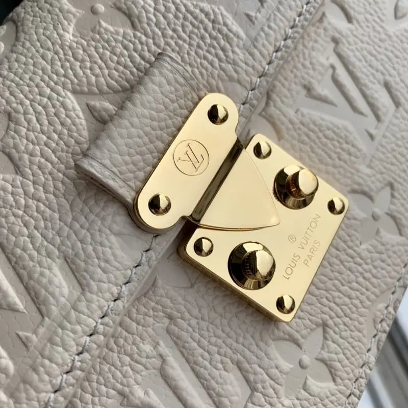 M82836 22x15x5.5cm High Quality Bags - Image 6