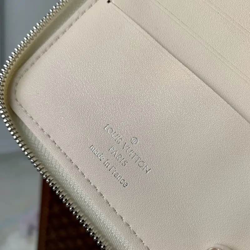 M81558 S2 11.5x10.5x2cm High Quality Bags - Image 6