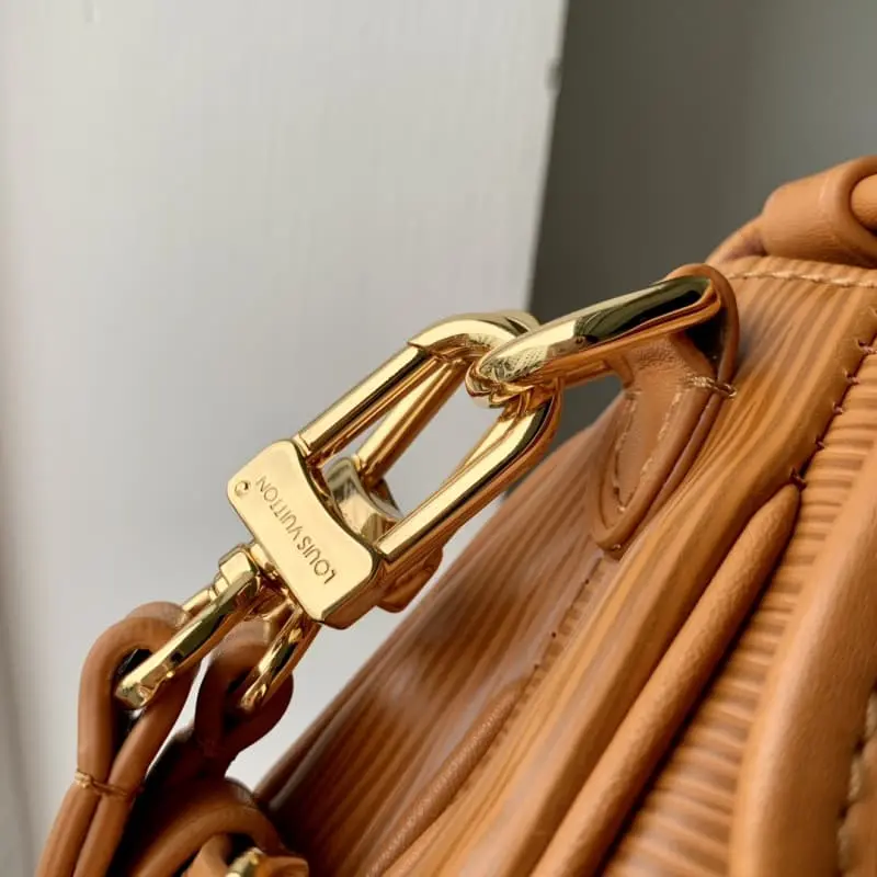 M23471 Caramel 20x16x7.5cm High Quality Bags - Image 6