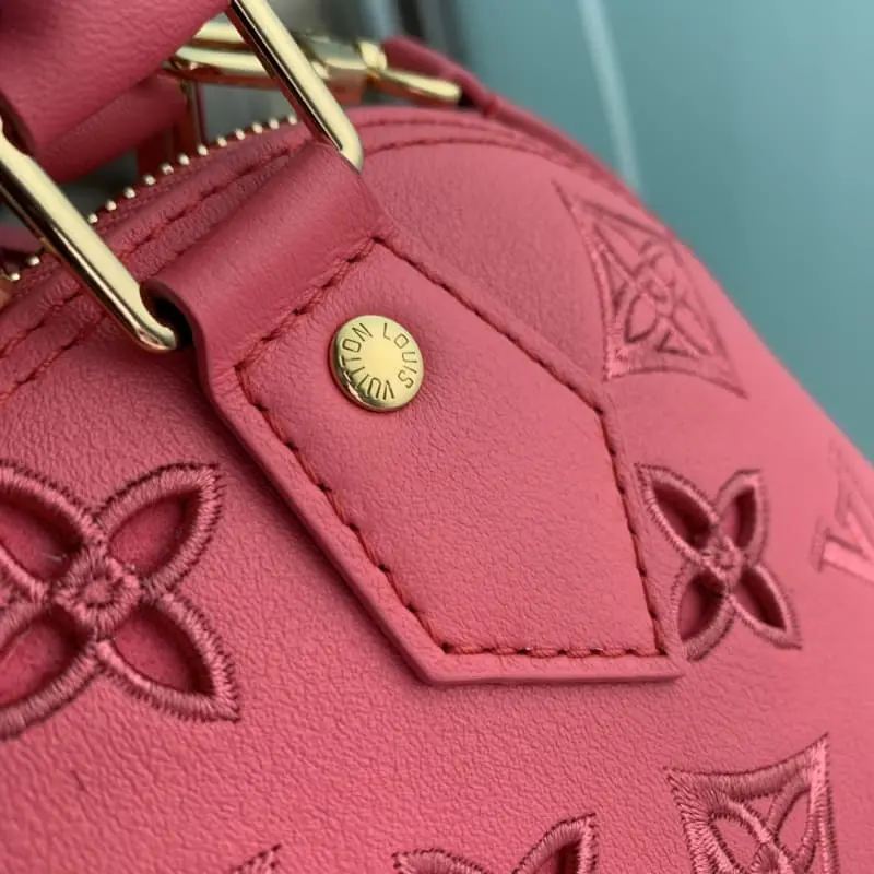 M22878 Red 23.5x17.5x11.5cm High Quality Bags - Image 6