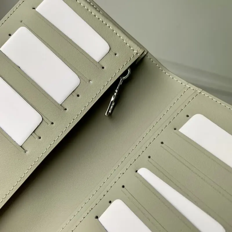 M82283 10x19x2cm High Quality Bags - Image 6