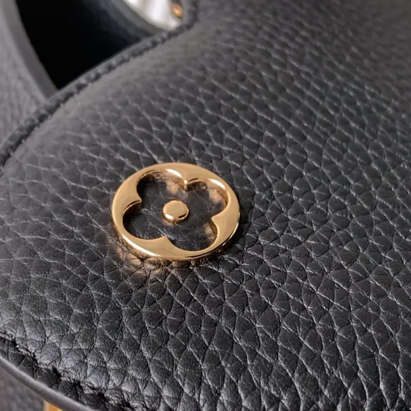 M12345 Black 17.3x9x27cm High Quality Bags - Image 6