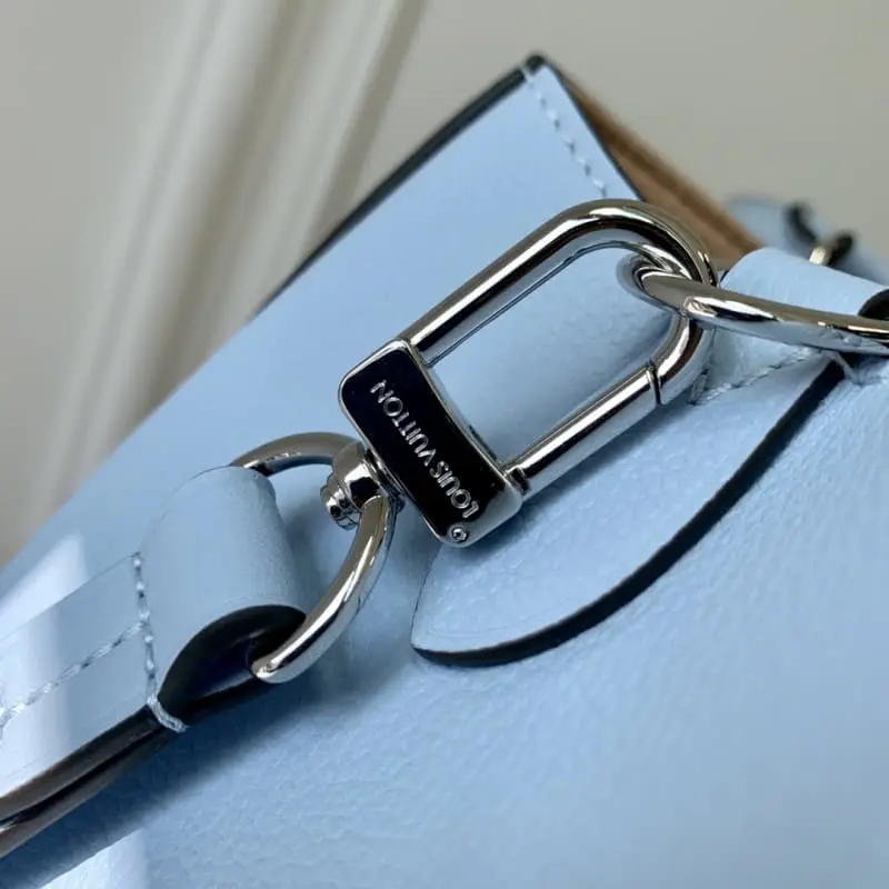 M59953 S1 30x21x13cm High Quality Bags - Image 6