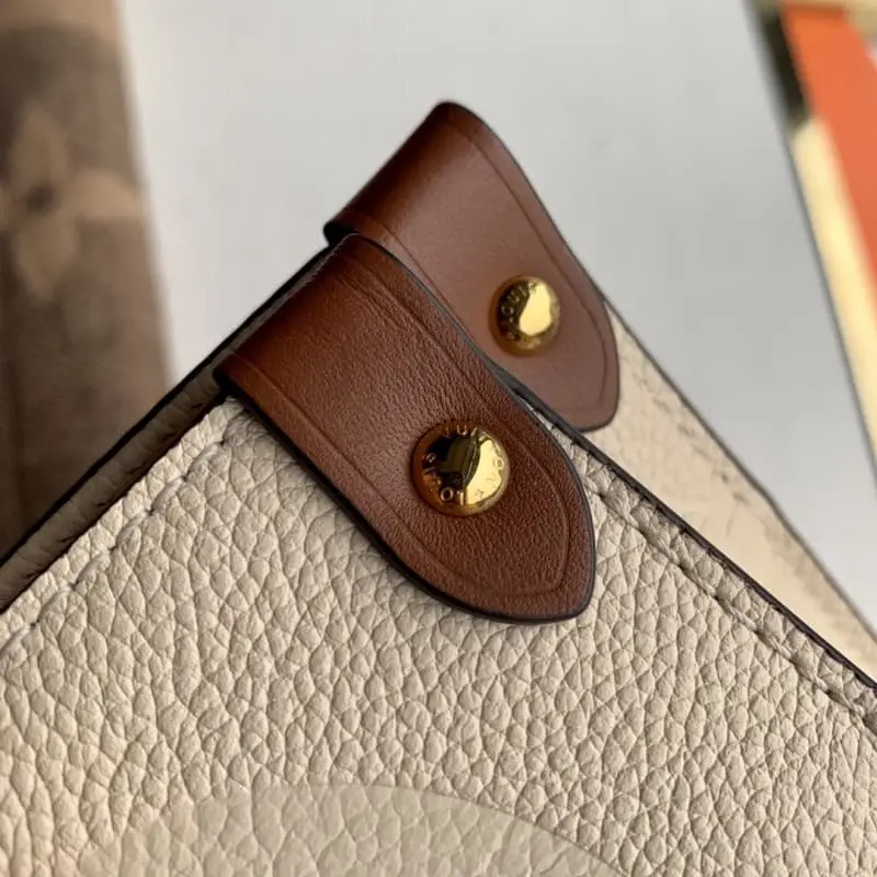 M44921 S1 41x34x19cm High Quality Bags - Image 5