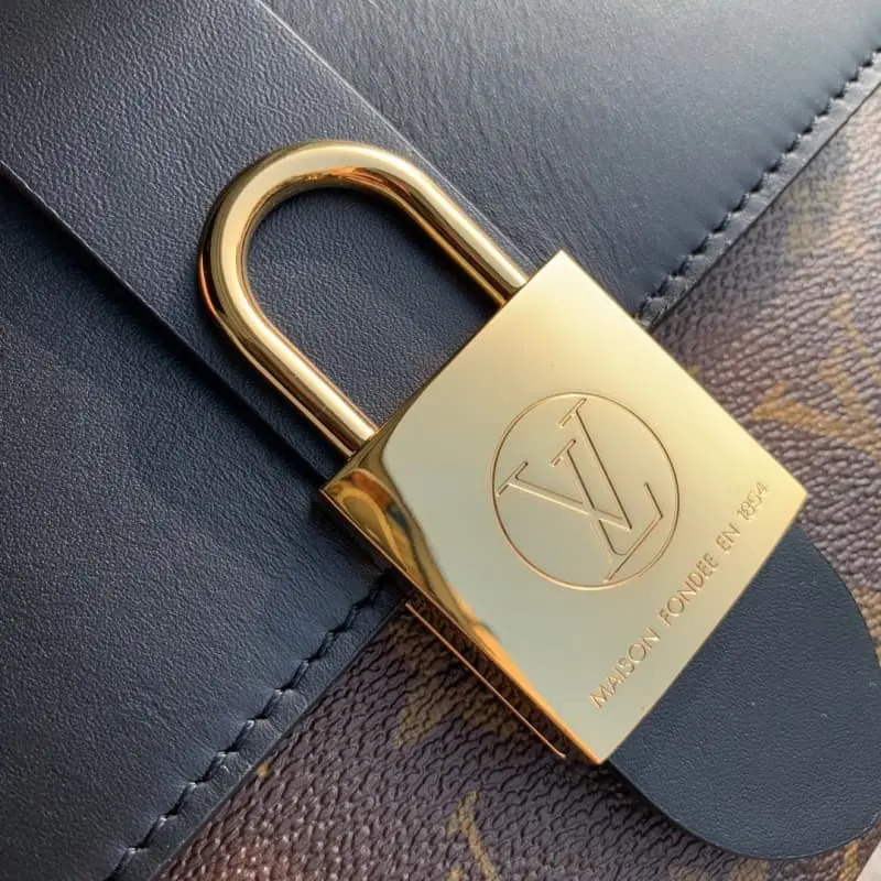 M44141 S1 21x17x8cm High Quality Bags - Image 6