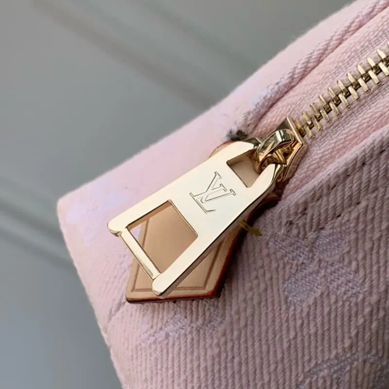 M13751 Pink 12x6x19cm High Quality Bags - Image 6