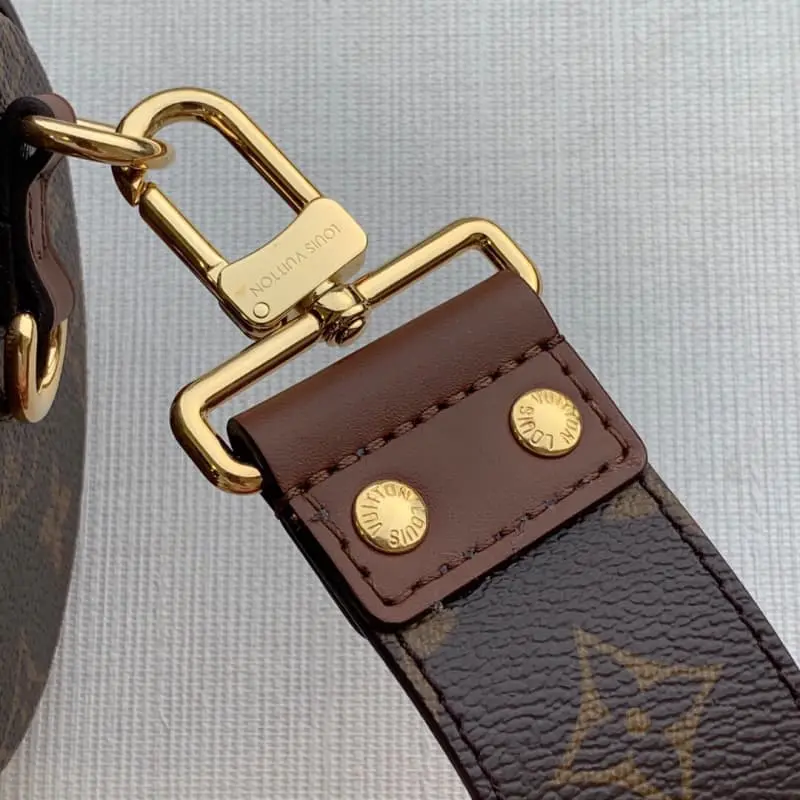 M57835 20x10x10cm High Quality Bags - Image 6