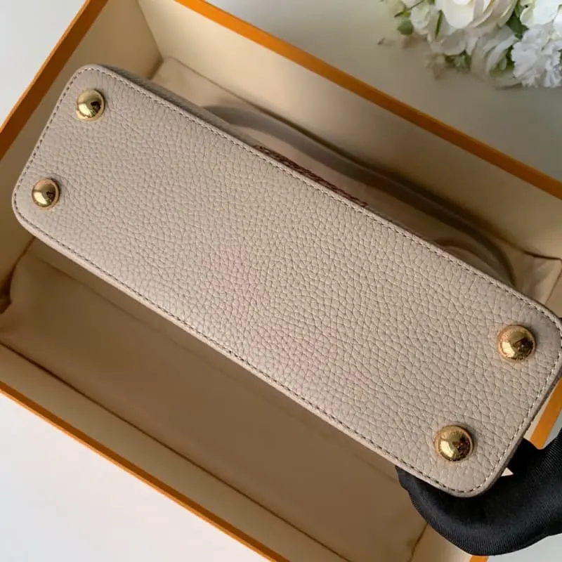 M90199 S1 27x21x10cm High Quality Bags - Image 6