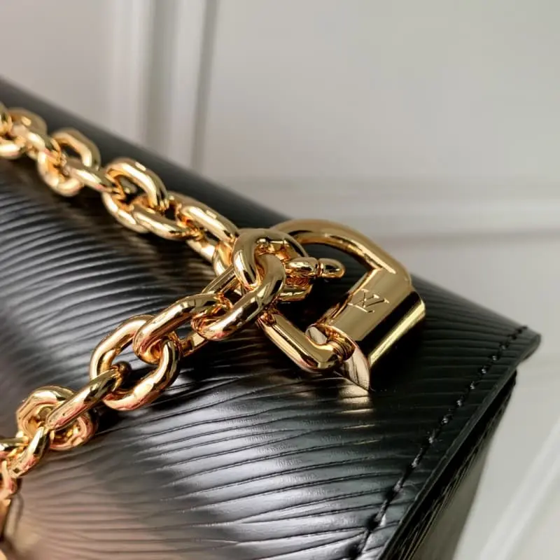 M59218 23x17x9.5cm High Quality Bags - Image 5