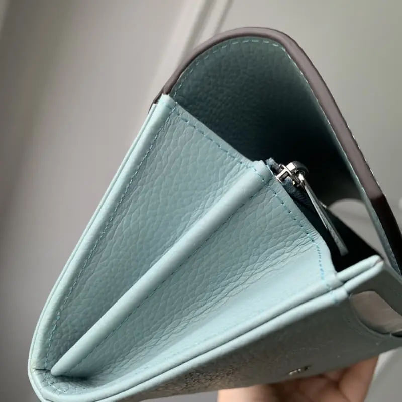 M60145 blue 19x12x2cm High Quality Bags - Image 6