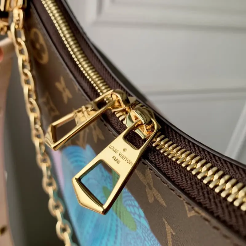 M46470 29x16x9.5cm High Quality Bags - Image 6