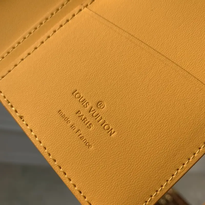 M81811 10x19x2cm High Quality Bags - Image 5