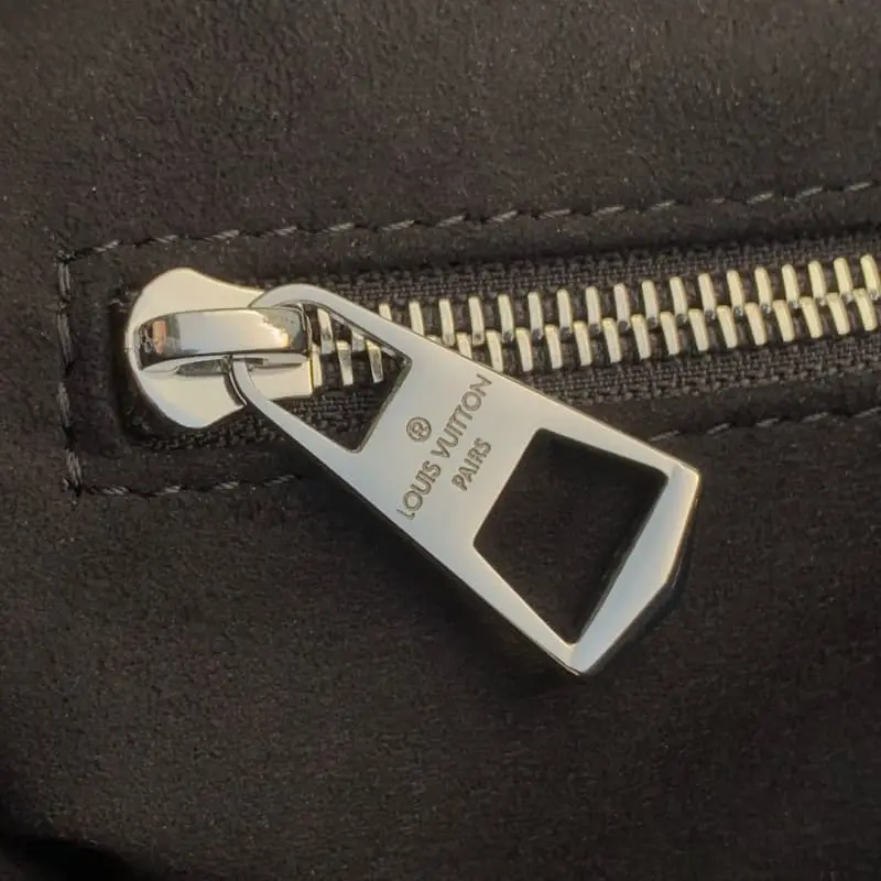 M13014 Black 26x17x10cm High Quality Bags - Image 6