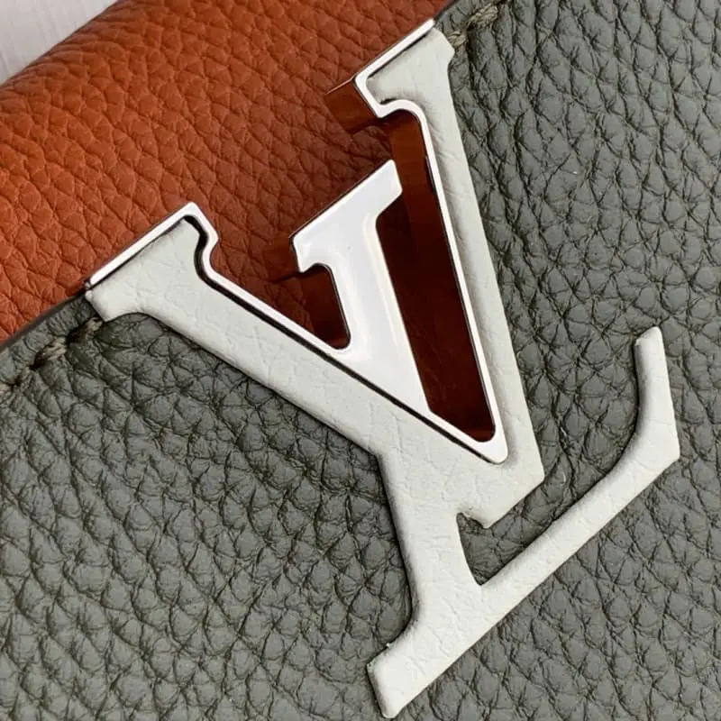 M57523 31x21x11cm High Quality Bags - Image 5