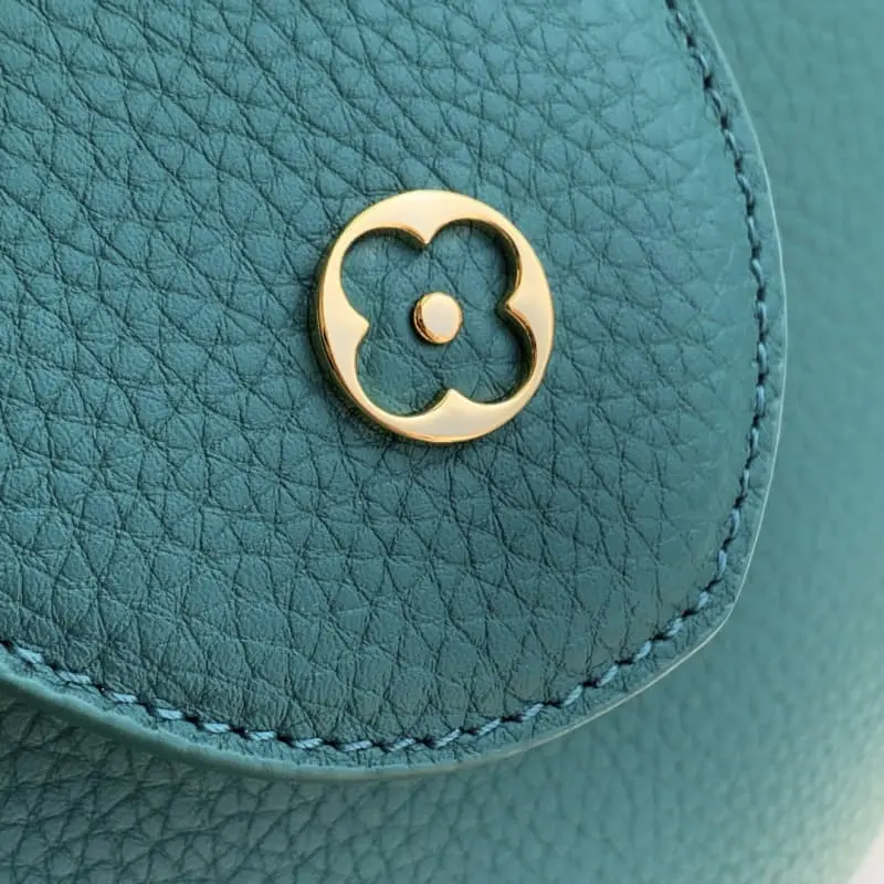 M12345Medium Green 20x11x31cm High Quality Bags - Image 6