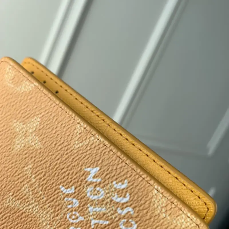 M12659 11.1x1x7.5cm High Quality Bags - Image 6